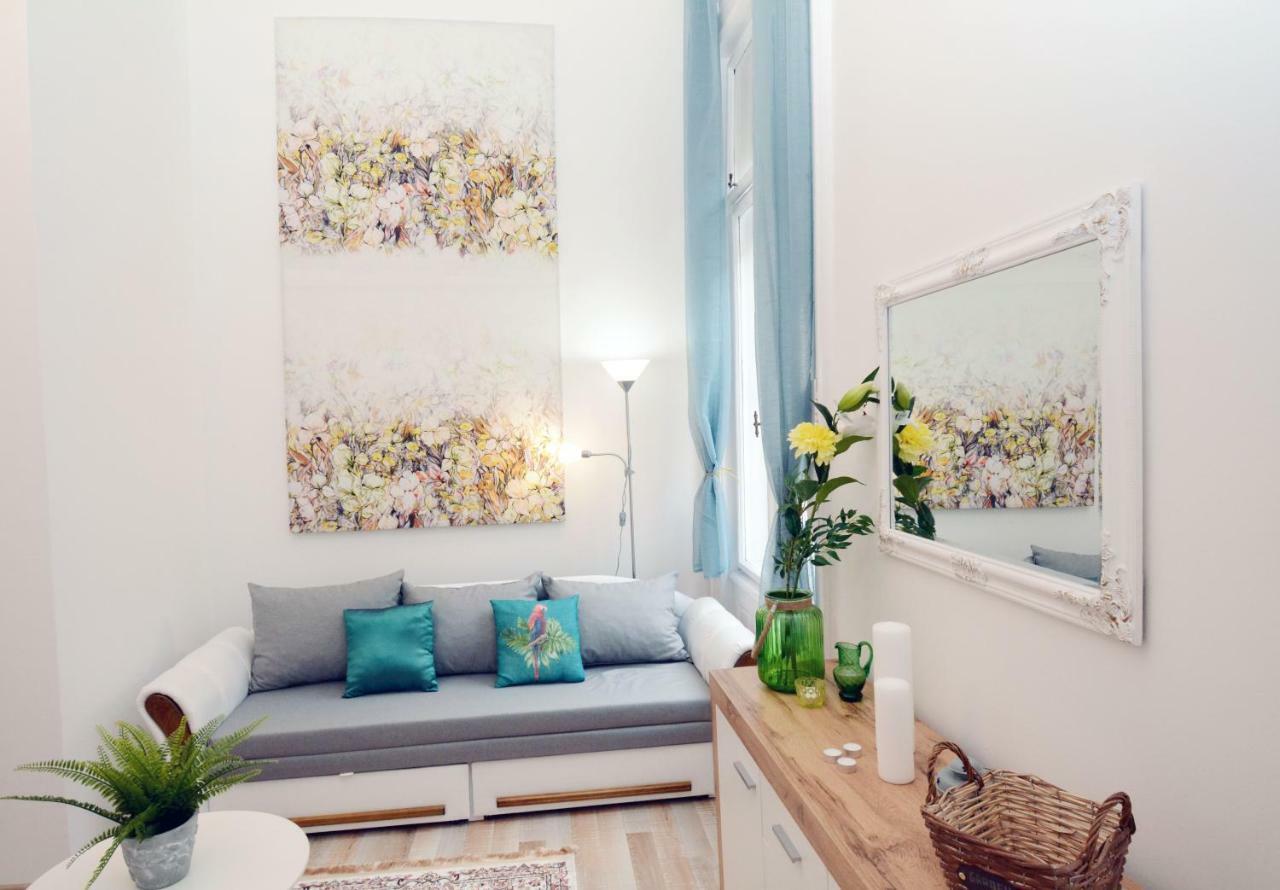 Lillybeth City Center Apartments Budapest Extérieur photo