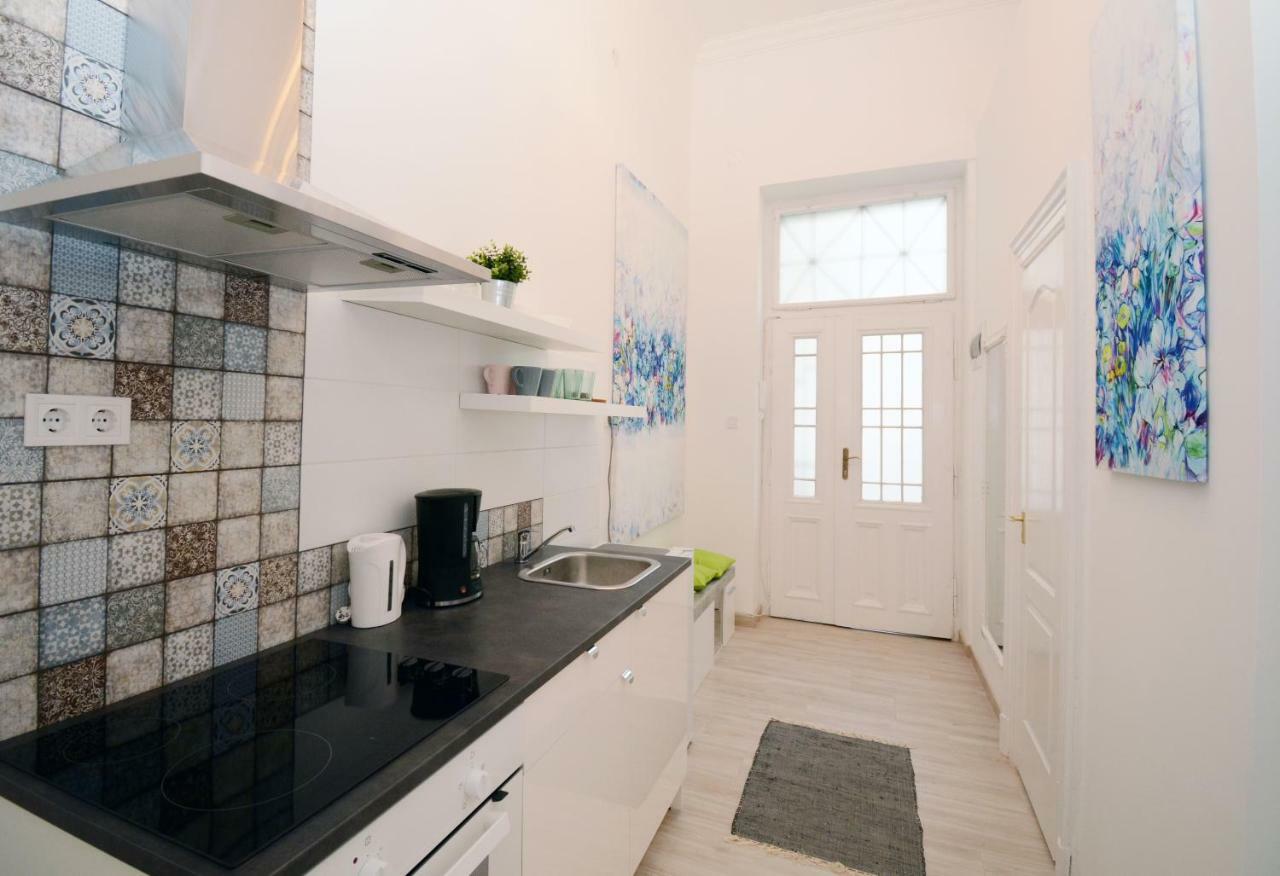 Lillybeth City Center Apartments Budapest Extérieur photo