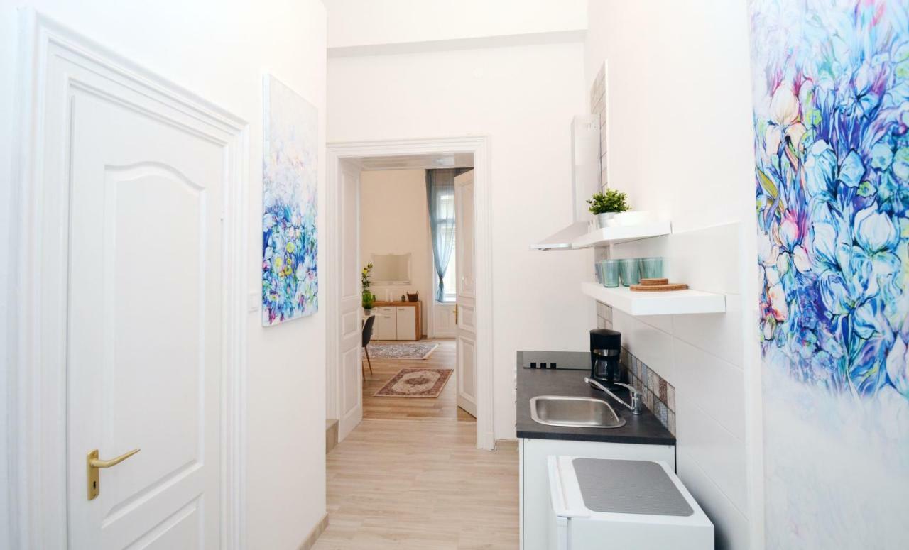 Lillybeth City Center Apartments Budapest Extérieur photo